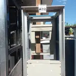 LOTE 492 - 01 RACK PARA EQUIPAMENTOS DE TELECOMUNICAÇÕES. (NO ESTADO) ATENÇÃO! FAZER A VISITAÇÃO ANTES DE ARREMATAR, NÃO SABEMOS SE FUNCIONA. LEILÃO NÃO TEM GARANTIA E NEM DEVOLUÇÃO, SUJEITO A POSSÍVEIS AVARIAS VISÍVEIS/OCULTAS E/OU AUSÊNCIA DE COMPONENTES.