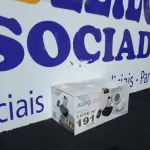 LOTE 191 - 01 - SISTEMA DE SOM E ILUMINAÇÃO SEM FIO (NO ESTADO, NÃO SABEMOS SE FUNCIONA. LEILÃO NÃO TEM GARANTIA E NEM DEVOLUÇÃO, SUJEITO A POSSÍVEIS AVARIAS VISÍVEIS/OCULTAS E/OU AUSÊNCIA DE COMPONENTES)