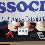 LOTE 282 - 60 – ITENS MASCULINOS DIVERSOS (NO ESTADO, NÃO SABEMOS SE FUNCIONA. LEILÃO NÃO TEM GARANTIA E NEM DEVOLUÇÃO, SUJEITO A POSSÍVEIS AVARIAS VISÍVEIS/OCULTAS E/OU AUSÊNCIA DE COMPONENTES)
