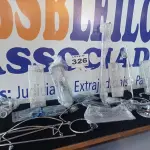 LOTE 326 - 01 – ACESSÓRIOS PARA BANHEIRO DIVERSOS (NO ESTADO, NÃO SABEMOS SE FUNCIONA. LEILÃO NÃO TEM GARANTIA E NEM DEVOLUÇÃO, SUJEITO A POSSÍVEIS AVARIAS VISÍVEIS/OCULTAS E/OU AUSÊNCIA DE COMPONENTES)
