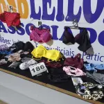 LOTE 186 - 80 – PEÇAS INTIMAS FEMININAS (APROXIMADAMENTE)(NO ESTADO, NÃO SABEMOS SE FUNCIONA. LEILÃO NÃO TEM GARANTIA E NEM DEVOLUÇÃO, SUJEITO A POSSÍVEIS AVARIAS VISÍVEIS/OCULTAS E/OU AUSÊNCIA DE COMPONENTES)