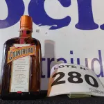 LOTE 280 - 01 - LICOR COINTREAU 700 ML (NO ESTADO, NÃO SABEMOS SE FUNCIONA. LEILÃO NÃO TEM GARANTIA E NEM DEVOLUÇÃO, SUJEITO A POSSÍVEIS AVARIAS VISÍVEIS/OCULTAS E/OU AUSÊNCIA DE COMPONENTES)