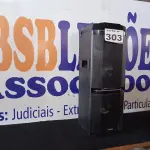 LOTE 303 - 01 - CAIXA DE SOM AMPLIFICADA 700W EX BASS PHILCO PCX9000 (NO ESTADO, NÃO SABEMOS SE FUNCIONA. LEILÃO NÃO TEM GARANTIA E NEM DEVOLUÇÃO, SUJEITO A POSSÍVEIS AVARIAS VISÍVEIS/OCULTAS E/OU AUSÊNCIA DE COMPONENTES)