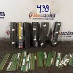 LOTE 439 - 01 LOTE COM VÁRIAS BATERIAS DE NOTEBOOK E MEMORIAS PARA PC MARCAS E MODELOS DIVERSOS. (NO ESTADO) ATENÇÃO! FAZER A VISITAÇÃO ANTES DE ARREMATAR, NÃO SABEMOS SE FUNCIONA. LEILÃO NÃO TEM GARANTIA E NEM DEVOLUÇÃO, SUJEITO A POSSÍVEIS AVARIAS VISÍVEIS/OCULTAS E/OU AUSÊNCIA DE COMPONENTES.