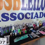 LOTE 307 - 50 – ITENS DE BELEZA DIVERSOS (APROXIMADAMENTE)(NO ESTADO, NÃO SABEMOS SE FUNCIONA. LEILÃO NÃO TEM GARANTIA E NEM DEVOLUÇÃO, SUJEITO A POSSÍVEIS AVARIAS VISÍVEIS/OCULTAS E/OU AUSÊNCIA DE COMPONENTES)