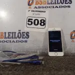 LOTE 508 - 01 CELULAR IPHONE SE. (NO ESTADO) ATENÇÃO! FAZER A VISITAÇÃO ANTES DE ARREMATAR, NÃO SABEMOS SE FUNCIONA. LEILÃO NÃO TEM GARANTIA E NEM DEVOLUÇÃO, SUJEITO A POSSÍVEIS AVARIAS VISÍVEIS/OCULTAS E/OU AUSÊNCIA DE COMPONENTES.