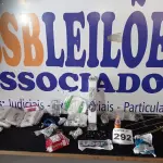 LOTE 292 - 30 – ITENS PARA FERRAGISTA (APROXIMADAMENTE) (NO ESTADO, NÃO SABEMOS SE FUNCIONA. LEILÃO NÃO TEM GARANTIA E NEM DEVOLUÇÃO, SUJEITO A POSSÍVEIS AVARIAS VISÍVEIS/OCULTAS E/OU AUSÊNCIA DE COMPONENTES)