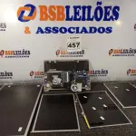 LOTE 457 - 01 PLACA MÃE DE NOTEBOOK E 04 TELAS DIVERSAS. (NO ESTADO) ATENÇÃO! FAZER A VISITAÇÃO ANTES DE ARREMATAR, NÃO SABEMOS SE FUNCIONA. LEILÃO NÃO TEM GARANTIA E NEM DEVOLUÇÃO, SUJEITO A POSSÍVEIS AVARIAS VISÍVEIS/OCULTAS E/OU AUSÊNCIA DE COMPONENTES.