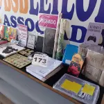 LOTE 173 - 55 – ITENS DE PAPELARIA DIVERSOS (APROXIMADAMENTE) (NO ESTADO, NÃO SABEMOS SE FUNCIONA. LEILÃO NÃO TEM GARANTIA E NEM DEVOLUÇÃO, SUJEITO A POSSÍVEIS AVARIAS VISÍVEIS/OCULTAS E/OU AUSÊNCIA DE COMPONENTES)