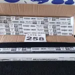 LOTE 258 - 10 - LÂMPADAS TUBULAR LED 60 CM 9,9W BIVOLT 6500K TASCHIBRA (NO ESTADO, NÃO SABEMOS SE FUNCIONA. LEILÃO NÃO TEM GARANTIA E NEM DEVOLUÇÃO, SUJEITO A POSSÍVEIS AVARIAS VISÍVEIS/OCULTAS E/OU AUSÊNCIA DE COMPONENTES)