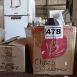 LOTE 478 - 24 FRASCOS DE ÁLCOOL ETÍLICO HIDRATADO 70º 190G E VÁRIOS CDS E DVD’S DIVERSOS. (NO ESTADO) ATENÇÃO! FAZER A VISITAÇÃO ANTES DE ARREMATAR, NÃO SABEMOS SE FUNCIONA. LEILÃO NÃO TEM GARANTIA E NEM DEVOLUÇÃO, SUJEITO A POSSÍVEIS AVARIAS VISÍVEIS/OCULTAS E/OU AUSÊNCIA DE COMPONENTES.