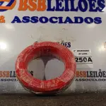 LOTE 250 - 01 ROLO DE CABO FLEXÍVEL 100M 1X4MM NA COR VERMELHA (NOVO). (NO ESTADO) ATENÇÃO! FAZER A VISITAÇÃO ANTES DE ARREMATAR, NÃO SABEMOS SE FUNCIONA. LEILÃO NÃO TEM GARANTIA E NEM DEVOLUÇÃO, SUJEITO A POSSÍVEIS AVARIAS VISÍVEIS/OCULTAS E/OU AUSÊNCIA DE COMPONENTES.