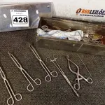 LOTE 428 - 01 LOTE COM INSTRUMENTAIS ODONTOLÓGICOS. (NO ESTADO) ATENÇÃO! FAZER A VISITAÇÃO ANTES DE ARREMATAR, NÃO SABEMOS SE FUNCIONA. LEILÃO NÃO TEM GARANTIA E NEM DEVOLUÇÃO, SUJEITO A POSSÍVEIS AVARIAS VISÍVEIS/OCULTAS E/OU AUSÊNCIA DE COMPONENTES.