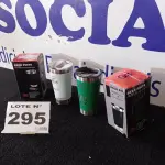 LOTE 295 - 02 – COPOS TÉRMICOS (NO ESTADO, NÃO SABEMOS SE FUNCIONA. LEILÃO NÃO TEM GARANTIA E NEM DEVOLUÇÃO, SUJEITO A POSSÍVEIS AVARIAS VISÍVEIS/OCULTAS E/OU AUSÊNCIA DE COMPONENTES)