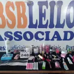 LOTE 248 - 40 – ITENS DE COSMÉTICOS DIVERSOS (APROXIMADAMENTE) (NO ESTADO, NÃO SABEMOS SE FUNCIONA. LEILÃO NÃO TEM GARANTIA E NEM DEVOLUÇÃO, SUJEITO A POSSÍVEIS AVARIAS VISÍVEIS/OCULTAS E/OU AUSÊNCIA DE COMPONENTES)