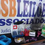 LOTE 304 - 12 – ITENS PARA PET DIVERSOS (NO ESTADO, NÃO SABEMOS SE FUNCIONA. LEILÃO NÃO TEM GARANTIA E NEM DEVOLUÇÃO, SUJEITO A POSSÍVEIS AVARIAS VISÍVEIS/OCULTAS E/OU AUSÊNCIA DE COMPONENTES)