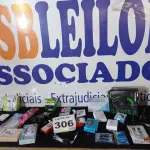 LOTE 306 - 35 – ITENS PARA INFORMATICA/CELULARES DIVERSOS  (APROXIMADAMENTE)(NO ESTADO, NÃO SABEMOS SE FUNCIONA. LEILÃO NÃO TEM GARANTIA E NEM DEVOLUÇÃO, SUJEITO A POSSÍVEIS AVARIAS VISÍVEIS/OCULTAS E/OU AUSÊNCIA DE COMPONENTES)