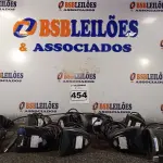LOTE 454 - 01 LOTE COM VÁRIOS LEITORES DE CÓDIGO DE BARRAS. (NO ESTADO) ATENÇÃO! FAZER A VISITAÇÃO ANTES DE ARREMATAR, NÃO SABEMOS SE FUNCIONA. LEILÃO NÃO TEM GARANTIA E NEM DEVOLUÇÃO, SUJEITO A POSSÍVEIS AVARIAS VISÍVEIS/OCULTAS E/OU AUSÊNCIA DE COMPONENTES.