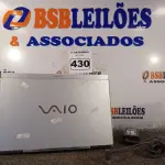 LOTE 430 - 01 NOTEBOOK SONY VAIO I5, 4GB TELA QUEBRADA COM FONTE. (NO ESTADO) ATENÇÃO! FAZER A VISITAÇÃO ANTES DE ARREMATAR, NÃO SABEMOS SE FUNCIONA. LEILÃO NÃO TEM GARANTIA E NEM DEVOLUÇÃO, SUJEITO A POSSÍVEIS AVARIAS VISÍVEIS/OCULTAS E/OU AUSÊNCIA DE COMPONENTES.