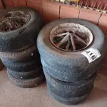 LOTE 416 - 12 RODAS PARA BETONEIRA. (NO ESTADO) ATENÇÃO! FAZER A VISITAÇÃO ANTES DE ARREMATAR, NÃO SABEMOS SE FUNCIONA. LEILÃO NÃO TEM GARANTIA E NEM DEVOLUÇÃO, SUJEITO A POSSÍVEIS AVARIAS VISÍVEIS/OCULTAS E/OU AUSÊNCIA DE COMPONENTES.