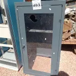 LOTE 493 - 01 RACK PARA EQUIPAMENTOS DE TELECOMUNICAÇÕES. (NO ESTADO) ATENÇÃO! FAZER A VISITAÇÃO ANTES DE ARREMATAR, NÃO SABEMOS SE FUNCIONA. LEILÃO NÃO TEM GARANTIA E NEM DEVOLUÇÃO, SUJEITO A POSSÍVEIS AVARIAS VISÍVEIS/OCULTAS E/OU AUSÊNCIA DE COMPONENTES.