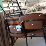 LOTE 414 - 02 MESAS E 02 CADEIRAS COM BASE FIXAS E ASSENTO E ENCOSTO ALMOFADADO. (NO ESTADO) ATENÇÃO! FAZER A VISITAÇÃO ANTES DE ARREMATAR, NÃO SABEMOS SE FUNCIONA. LEILÃO NÃO TEM GARANTIA E NEM DEVOLUÇÃO, SUJEITO A POSSÍVEIS AVARIAS VISÍVEIS/OCULTAS E/OU AUSÊNCIA DE COMPONENTES.