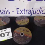 LOTE 407 - 50 - DISCOS DE CORTE STAR 7X1/8X7/8X2T -178MM X 3,2MM X 22,2MM (APROXIMADAMENTE)(NO ESTADO, NÃO SABEMOS SE FUNCIONA. LEILÃO NÃO TEM GARANTIA E NEM DEVOLUÇÃO, SUJEITO A POSSÍVEIS AVARIAS VISÍVEIS/OCULTAS E/OU AUSÊNCIA DE COMPONENTES)