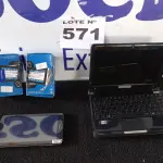 LOTE 571 - 02 – CELULARES NOKIA – 01 NETBOOK PHILCO – 01 TABLET PHILCO (NO ESTADO, NÃO SABEMOS SE FUNCIONA. LEILÃO NÃO TEM GARANTIA E NEM DEVOLUÇÃO, SUJEITO A POSSÍVEIS AVARIAS VISÍVEIS/OCULTAS E/OU AUSÊNCIA DE COMPONENTES)