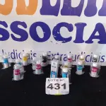 LOTE 431 - 16 - GARRAFAS DE TINTA HP (NO ESTADO, NÃO SABEMOS SE FUNCIONA. LEILÃO NÃO TEM GARANTIA E NEM DEVOLUÇÃO, SUJEITO A POSSÍVEIS AVARIAS VISÍVEIS/OCULTAS E/OU AUSÊNCIA DE COMPONENTES)