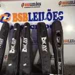 LOTE 059 - 10 DETECTORES DE METAIS. (NO ESTADO) ATENÇÃO! FAZER A VISITAÇÃO ANTES DE ARREMATAR, NÃO SABEMOS SE FUNCIONA. LEILÃO NÃO TEM GARANTIA E NEM DEVOLUÇÃO, SUJEITO A POSSÍVEIS AVARIAS VISÍVEIS/OCULTAS E/OU AUSÊNCIA DE COMPONENTES.