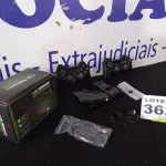 LOTE 362 - 01 - VÍDEO GAME STICK LITE COM 10.000 MIL JOGOS + 2 CONTROLES SEM FIO (NO ESTADO, NÃO SABEMOS SE FUNCIONA. LEILÃO NÃO TEM GARANTIA E NEM DEVOLUÇÃO, SUJEITO A POSSÍVEIS AVARIAS VISÍVEIS/OCULTAS E/OU AUSÊNCIA DE COMPONENTES)