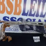 LOTE 505 - 06 - ARARAS DE PAREDE – 10 CABIDES DE BUSTO (NO ESTADO, NÃO SABEMOS SE FUNCIONA. LEILÃO NÃO TEM GARANTIA E NEM DEVOLUÇÃO, SUJEITO A POSSÍVEIS AVARIAS VISÍVEIS/OCULTAS E/OU AUSÊNCIA DE COMPONENTES)