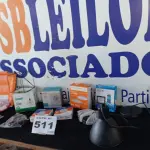 LOTE 511 - 11 – LUMINÁRIAS DIVERSAS (NO ESTADO, NÃO SABEMOS SE FUNCIONA. LEILÃO NÃO TEM GARANTIA E NEM DEVOLUÇÃO, SUJEITO A POSSÍVEIS AVARIAS VISÍVEIS/OCULTAS E/OU AUSÊNCIA DE COMPONENTES)