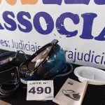 LOTE 490 - 01 - ESTAÇÃO DE PASSAR A VAPOR PHILIPS WALITA PERFECTCARE PERFORMER RI8735 (NO ESTADO, NÃO SABEMOS SE FUNCIONA. LEILÃO NÃO TEM GARANTIA E NEM DEVOLUÇÃO, SUJEITO A POSSÍVEIS AVARIAS VISÍVEIS/OCULTAS E/OU AUSÊNCIA DE COMPONENTES)
