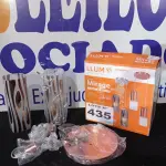 LOTE 435 - 01- PENDENTE DE VIDRO COBRE ZEBRADO DUPLO E-27 MIRAGE BRONZEARTE (NO ESTADO, NÃO SABEMOS SE FUNCIONA. LEILÃO NÃO TEM GARANTIA E NEM DEVOLUÇÃO, SUJEITO A POSSÍVEIS AVARIAS VISÍVEIS/OCULTAS E/OU AUSÊNCIA DE COMPONENTES)