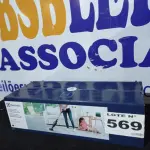 LOTE 569 - 01 - VAPORIZADOR HIGIENIZADOR ELECTROLUX 1300W POWER MOP10 220VOLTS (NO ESTADO, NÃO SABEMOS SE FUNCIONA. LEILÃO NÃO TEM GARANTIA E NEM DEVOLUÇÃO, SUJEITO A POSSÍVEIS AVARIAS VISÍVEIS/OCULTAS E/OU AUSÊNCIA DE COMPONENTES)