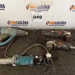 LOTE 049 - 02 ESMERILHADEIRAS, 01 RETIFICA E 01 SOPRADOR MARCAS E MODELOS DIVERSOS PARA RETIRADA DE PEÇAS. (NO ESTADO) ATENÇÃO! FAZER A VISITAÇÃO ANTES DE ARREMATAR, NÃO SABEMOS SE FUNCIONA. LEILÃO NÃO TEM GARANTIA E NEM DEVOLUÇÃO, SUJEITO A POSSÍVEIS AVARIAS VISÍVEIS/OCULTAS E/OU AUSÊNCIA DE COMPONENTES.