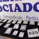LOTE 525 - 22 – HDS DIVERSOS (APROXIMADAMENTE)(NO ESTADO, NÃO SABEMOS SE FUNCIONA. LEILÃO NÃO TEM GARANTIA E NEM DEVOLUÇÃO, SUJEITO A POSSÍVEIS AVARIAS VISÍVEIS/OCULTAS E/OU AUSÊNCIA DE COMPONENTES)