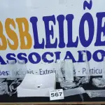 LOTE 567 - ITENS DIVERSOS (NO ESTADO, NÃO SABEMOS SE FUNCIONA. LEILÃO NÃO TEM GARANTIA E NEM DEVOLUÇÃO, SUJEITO A POSSÍVEIS AVARIAS VISÍVEIS/OCULTAS E/OU AUSÊNCIA DE COMPONENTES)