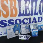 LOTE 371 - 06 – REFLETORES DIVERSOS (NO ESTADO, NÃO SABEMOS SE FUNCIONA. LEILÃO NÃO TEM GARANTIA E NEM DEVOLUÇÃO, SUJEITO A POSSÍVEIS AVARIAS VISÍVEIS/OCULTAS E/OU AUSÊNCIA DE COMPONENTES)