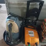 LOTE 051 - 01 ASPIRADOR DE PÓ E 01 LAVADORA DE ALTA PRESSÃO MARCAS ELECTROLUX 220V. (NO ESTADO) ATENÇÃO! FAZER A VISITAÇÃO ANTES DE ARREMATAR, NÃO SABEMOS SE FUNCIONA. LEILÃO NÃO TEM GARANTIA E NEM DEVOLUÇÃO, SUJEITO A POSSÍVEIS AVARIAS VISÍVEIS/OCULTAS E/OU AUSÊNCIA DE COMPONENTES.