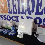 LOTE 381 - 08 – LUMINÁRIAS DIVERSAS (NO ESTADO, NÃO SABEMOS SE FUNCIONA. LEILÃO NÃO TEM GARANTIA E NEM DEVOLUÇÃO, SUJEITO A POSSÍVEIS AVARIAS VISÍVEIS/OCULTAS E/OU AUSÊNCIA DE COMPONENTES)
