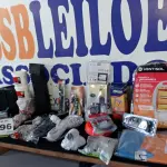LOTE 496 - 84 – ITENS PARA FERRAGISTA  (APROXIMADAMENTE)(NO ESTADO, NÃO SABEMOS SE FUNCIONA. LEILÃO NÃO TEM GARANTIA E NEM DEVOLUÇÃO, SUJEITO A POSSÍVEIS AVARIAS VISÍVEIS/OCULTAS E/OU AUSÊNCIA DE COMPONENTES)