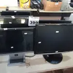LOTE 399 - 08 MONITORES MARCAS E MODELOS DIVERSOS PARA RETIRADA DE PEÇAS. (NO ESTADO) ATENÇÃO! FAZER A VISITAÇÃO ANTES DE ARREMATAR, NÃO SABEMOS SE FUNCIONA. LEILÃO NÃO TEM GARANTIA E NEM DEVOLUÇÃO, SUJEITO A POSSÍVEIS AVARIAS VISÍVEIS/OCULTAS E/OU AUSÊNCIA DE COMPONENTES.