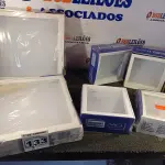 LOTE 133 - 01 LOTE COM VÁRIAS LUMINÁRIAS DE EMBUTIR. (NO ESTADO) ATENÇÃO! FAZER A VISITAÇÃO ANTES DE ARREMATAR, NÃO SABEMOS SE FUNCIONA. LEILÃO NÃO TEM GARANTIA E NEM DEVOLUÇÃO, SUJEITO A POSSÍVEIS AVARIAS VISÍVEIS/OCULTAS E/OU AUSÊNCIA DE COMPONENTES.