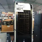LOTE 401 - 01 CLIMATIZADOR DE AR 220V. (NO ESTADO) ATENÇÃO! FAZER A VISITAÇÃO ANTES DE ARREMATAR, NÃO SABEMOS SE FUNCIONA. LEILÃO NÃO TEM GARANTIA E NEM DEVOLUÇÃO, SUJEITO A POSSÍVEIS AVARIAS VISÍVEIS/OCULTAS E/OU AUSÊNCIA DE COMPONENTES.