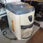 LOTE 387 - 01 PURIFICADOR DE ÁGUA MARCA LATINA. (NO ESTADO) ATENÇÃO! FAZER A VISITAÇÃO ANTES DE ARREMATAR, NÃO SABEMOS SE FUNCIONA. LEILÃO NÃO TEM GARANTIA E NEM DEVOLUÇÃO, SUJEITO A POSSÍVEIS AVARIAS VISÍVEIS/OCULTAS E/OU AUSÊNCIA DE COMPONENTES.