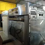 LOTE 409 - 01 FORNO ELÉTRICO DE EMBUTIR 220V. (NO ESTADO) ATENÇÃO! FAZER A VISITAÇÃO ANTES DE ARREMATAR, NÃO SABEMOS SE FUNCIONA. LEILÃO NÃO TEM GARANTIA E NEM DEVOLUÇÃO, SUJEITO A POSSÍVEIS AVARIAS VISÍVEIS/OCULTAS E/OU AUSÊNCIA DE COMPONENTES.