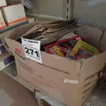 LOTE 271 - 01 LOTE COM VÁRIAS REVISTAS ANTIGAS E DISCOS DE VINIL TÍTULOS DIVERSOS. (NO ESTADO) ATENÇÃO! FAZER A VISITAÇÃO ANTES DE ARREMATAR, NÃO SABEMOS SE FUNCIONA. LEILÃO NÃO TEM GARANTIA E NEM DEVOLUÇÃO, SUJEITO A POSSÍVEIS AVARIAS VISÍVEIS/OCULTAS E/OU AUSÊNCIA DE COMPONENTES.
