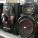 LOTE 392 - 01 APARELHO DE SOM 3X1 MARCA LG. (NO ESTADO) ATENÇÃO! FAZER A VISITAÇÃO ANTES DE ARREMATAR, NÃO SABEMOS SE FUNCIONA. LEILÃO NÃO TEM GARANTIA E NEM DEVOLUÇÃO, SUJEITO A POSSÍVEIS AVARIAS VISÍVEIS/OCULTAS E/OU AUSÊNCIA DE COMPONENTES.